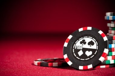 Slot game selection screen on kaisar poker desktop